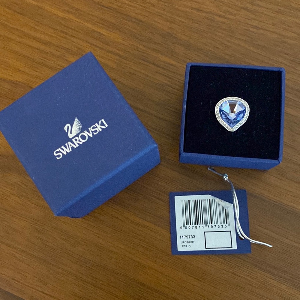 Swarovski Cocktail Periwinkle Halo Ring